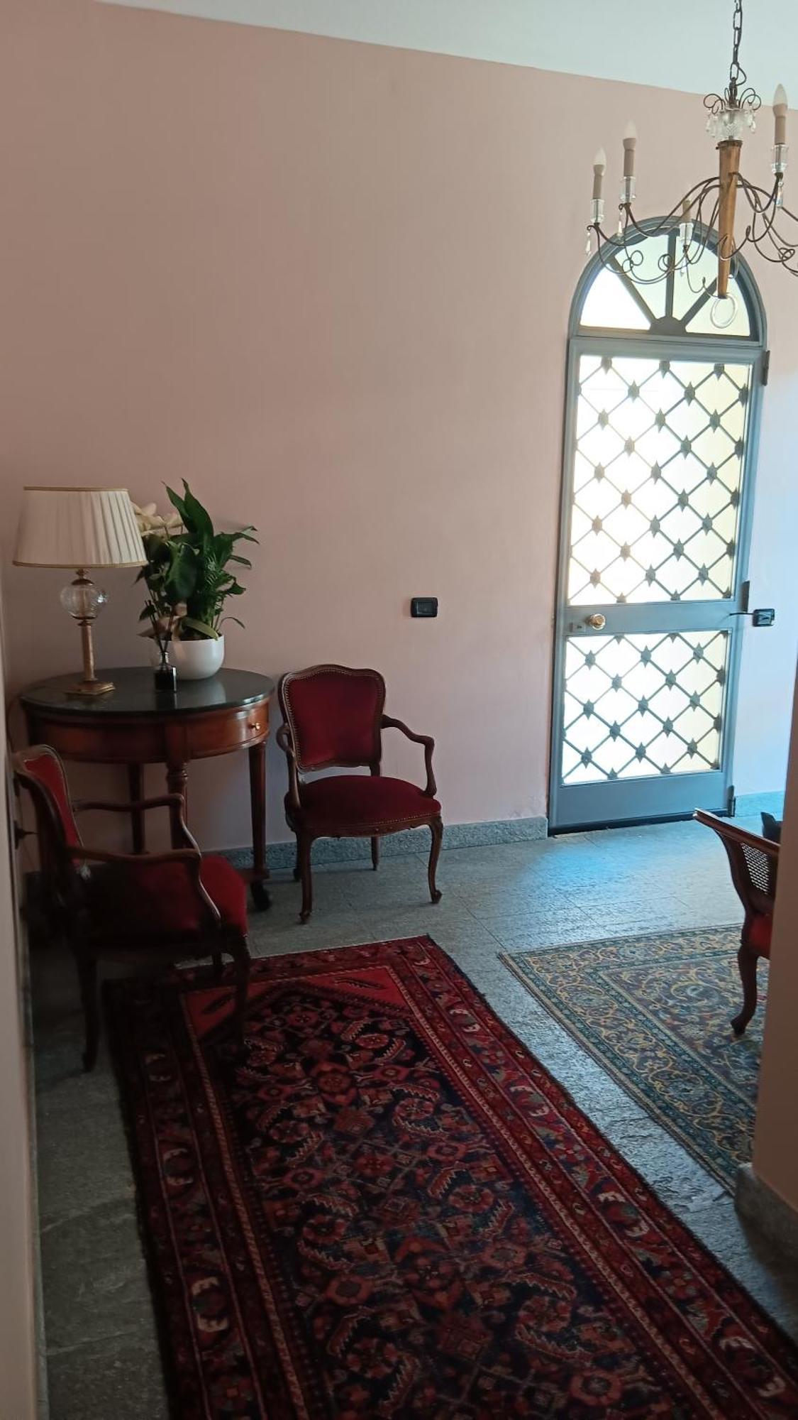 Bed and Breakfast Palazzo Finati Alba  Exterior foto