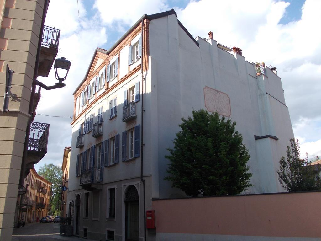 Bed and Breakfast Palazzo Finati Alba  Exterior foto