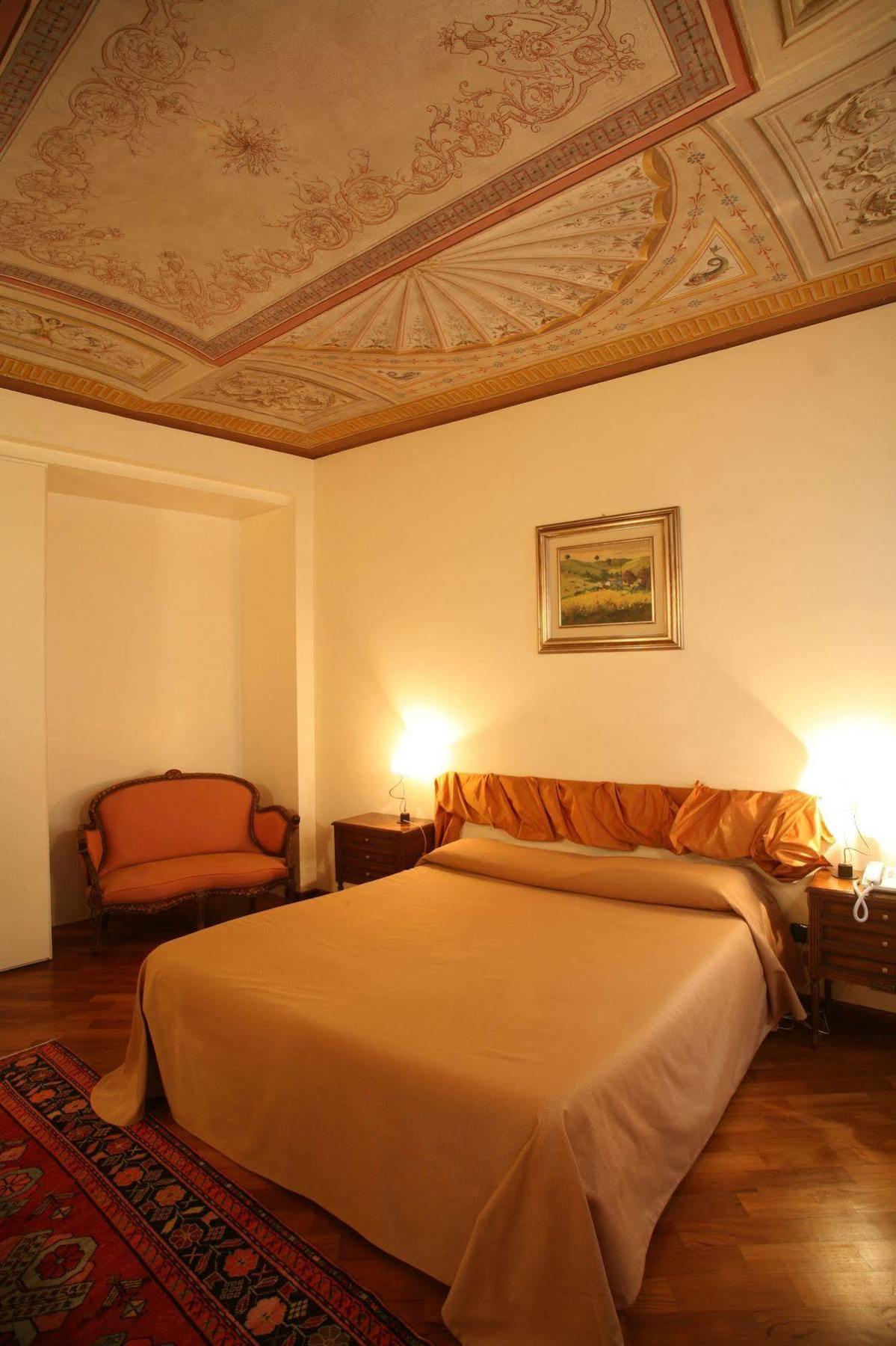 Bed and Breakfast Palazzo Finati Alba  Exterior foto