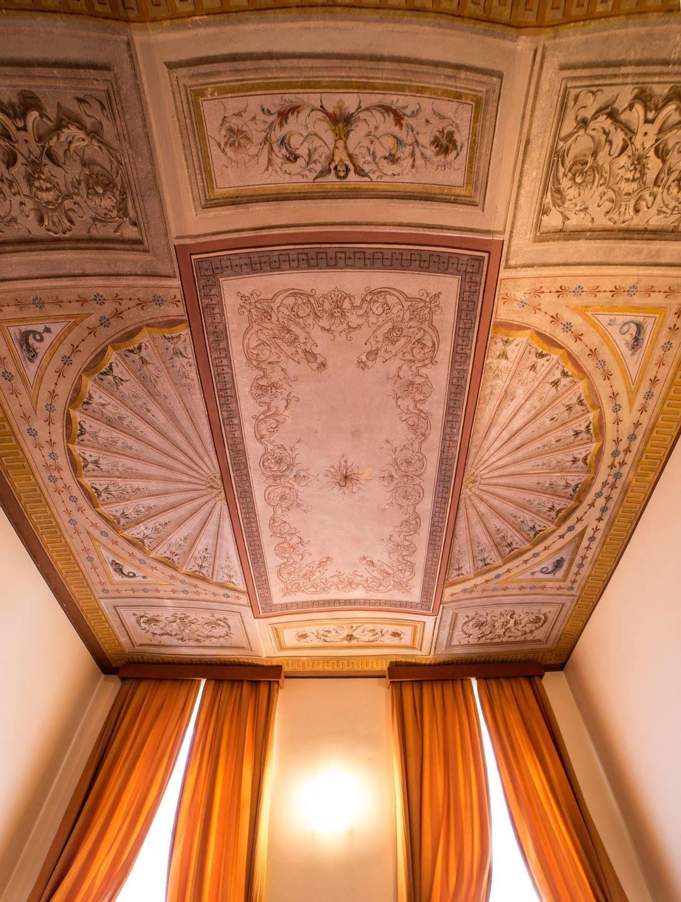 Bed and Breakfast Palazzo Finati Alba  Exterior foto